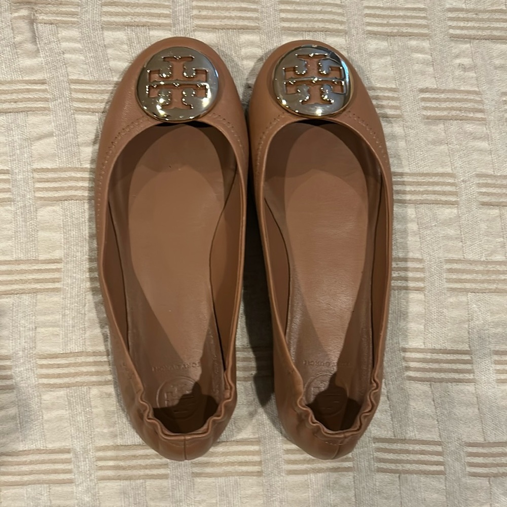 Tory Burch Tan Flats; Size 7.5